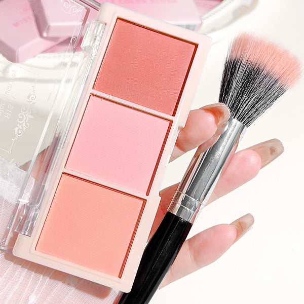 HISYI Three-Color Natural Blush – Matte & Long-Lasting