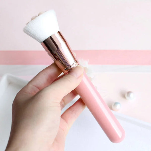 Cat’s Claw Multifunctional Makeup Brush – Foundation & Blush